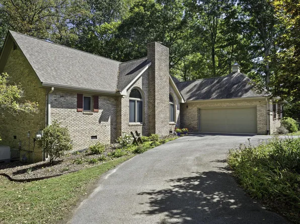3904 Anderson Pike, Signal Mountain, TN 37377