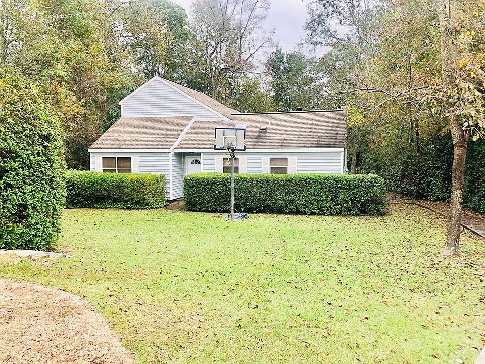 1st image of 939 W Lakeshore Dr