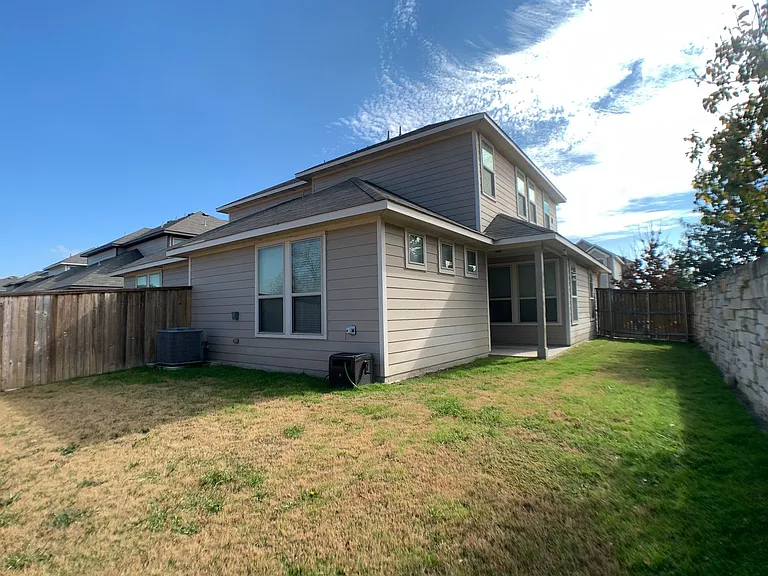 711 Gristmill Dr — Photo 25