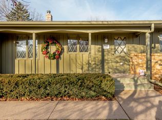 1441 Dodd Rd, Mendota Heights, MN 55118