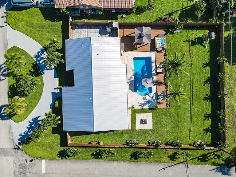7101 W Lake Dr — Photo 51