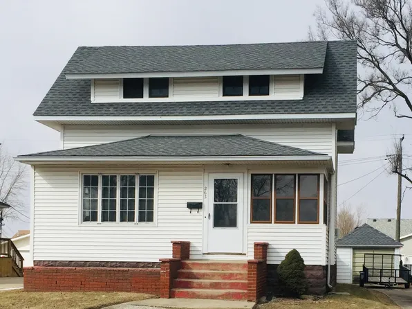 263 S Hickory St, Manteno, IL 60950