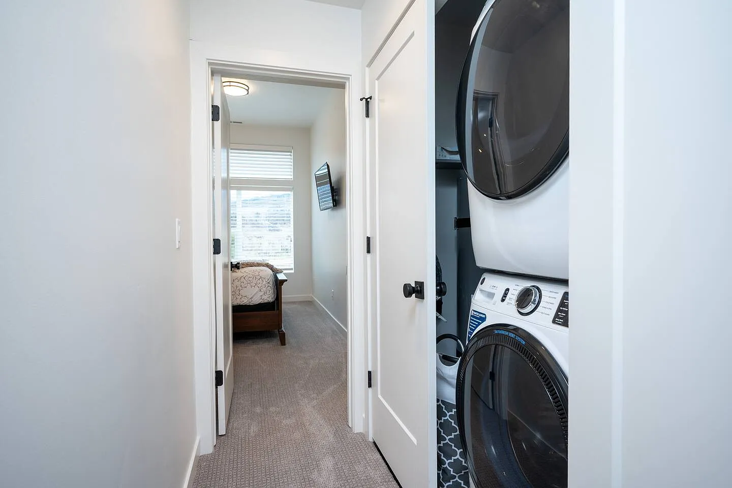 3 bed, 2.5 bath, $4,850 — Photo 1