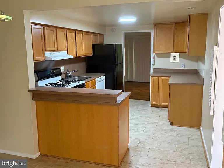 2366 Soft Wind Ct — Photo 13