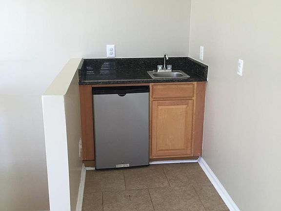 5th image of 1540 Chickasaw Ave