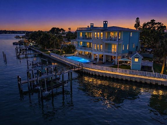 2nd image of 391 12th Ave