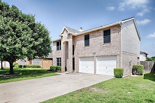 2nd image of 8124 Gardengate Ct