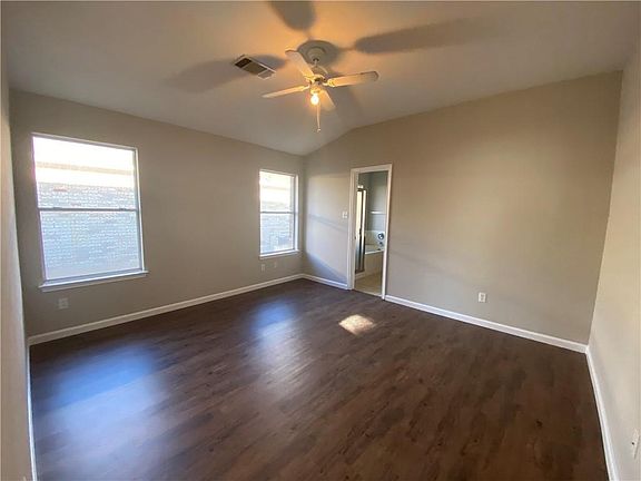 4th image of 1509 Nettie Dr