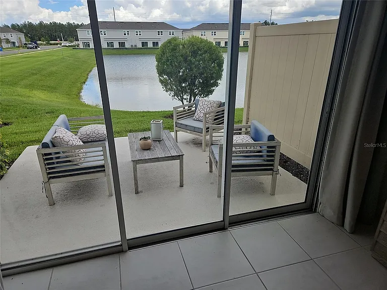 2295 Paravane Way — Photo 3