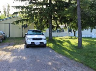 6985 Beaver Meadow Rd, Bergen, NY 14416