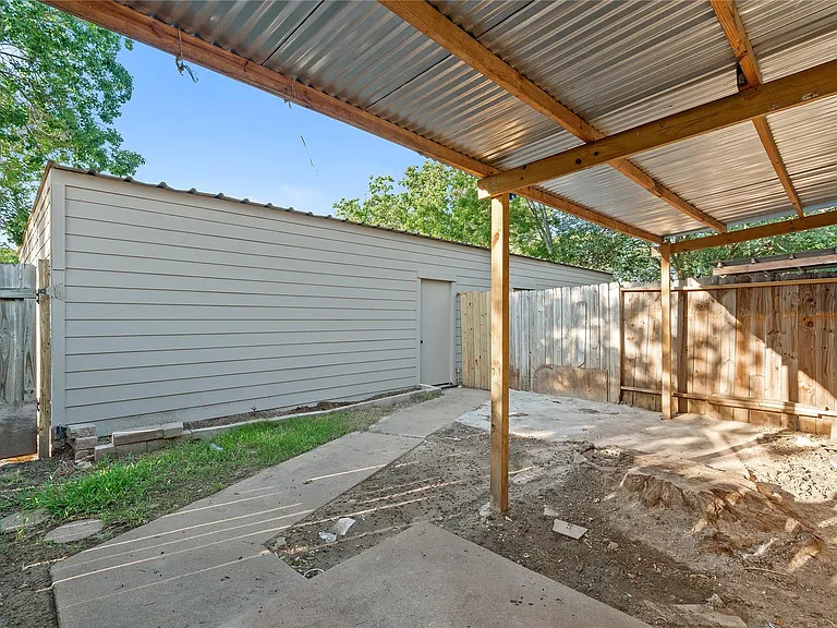 9308 Tooley Dr — Photo 22