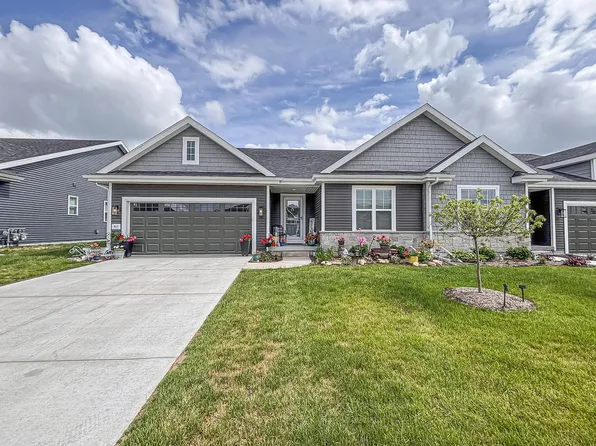 957 Elderberry ROAD, Oconomowoc, WI 53066