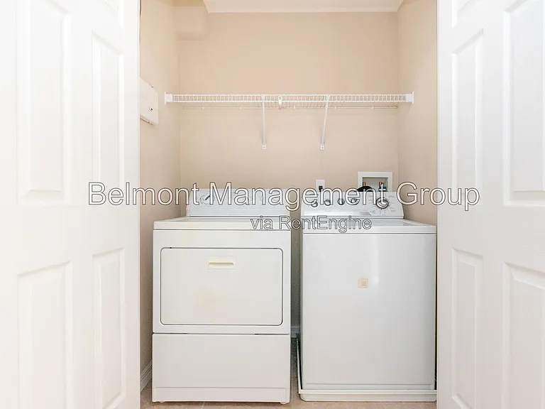 9426 Silver Buttonwood St — Photo 16