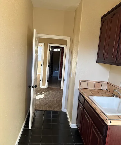 9561 California Oak Cir — Photo 32
