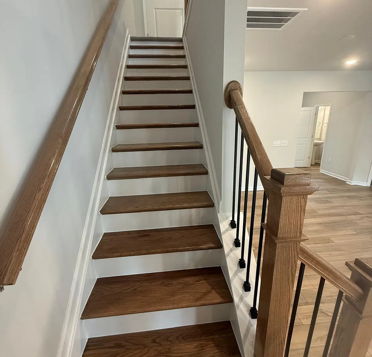 3 bed, 2.5 bath, 1558 sqft, $1,995 — Photo 4