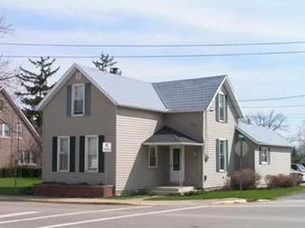 10 Middle St, Fort Loramie, OH 45845