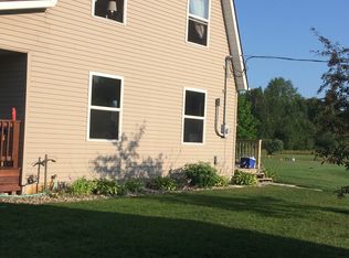 10997 Washington Rd, Clare, MI 48617