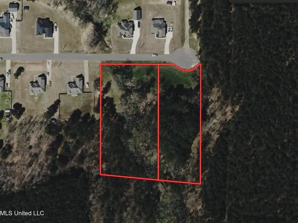 4410 Rose Marie Cv, Nesbit, MS 38651