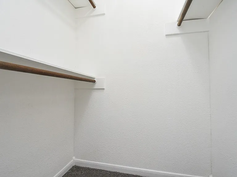 15814 Winding Moss Dr — Photo 39