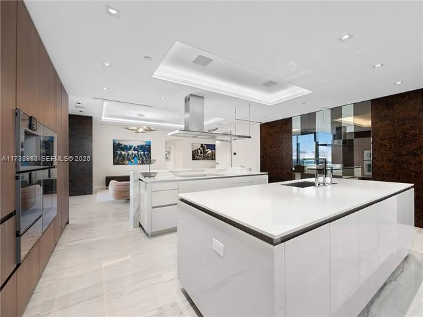 18501 Collins Ave cu-2704, Sunny Isles Beach, FL 33160 — Photo 2