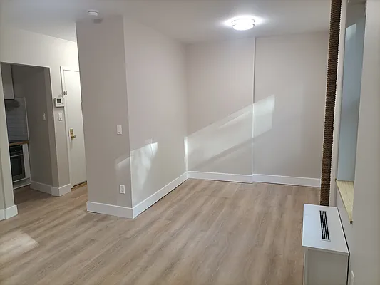 Rented by Marc Alloul, LREB | media 5