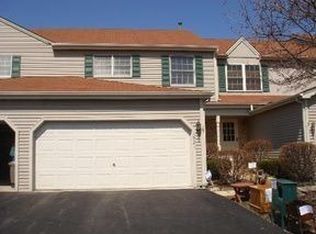 1921 Bayview Ln, Aurora, IL 60506