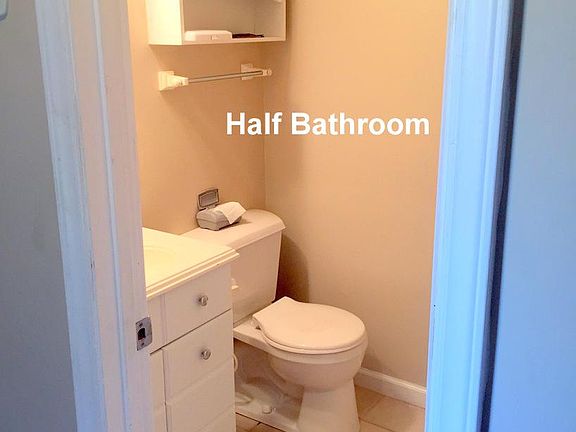 1/2 BATH