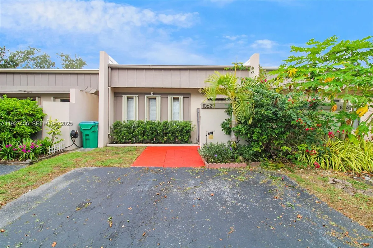 Building Photo - 10629 SW 74th Ter
