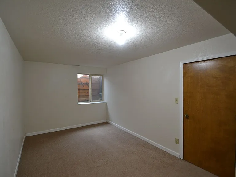 830 Dancing Horse Dr — Photo 17