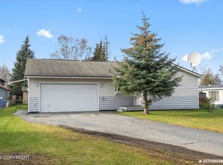 900 Kathy Pl, Anchorage, AK 99504
