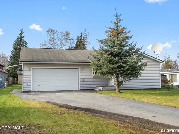 900 Kathy Pl, Anchorage, AK 99504