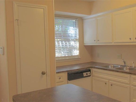 5th image of 9379 Westwood Village Dr #54