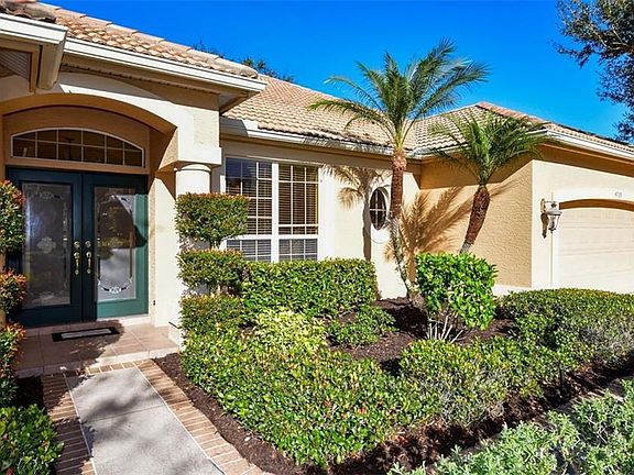 2nd image of 4739 Carrington Cir