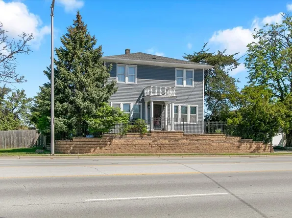 4108 W 103rd St, Oak Lawn, IL 60453
