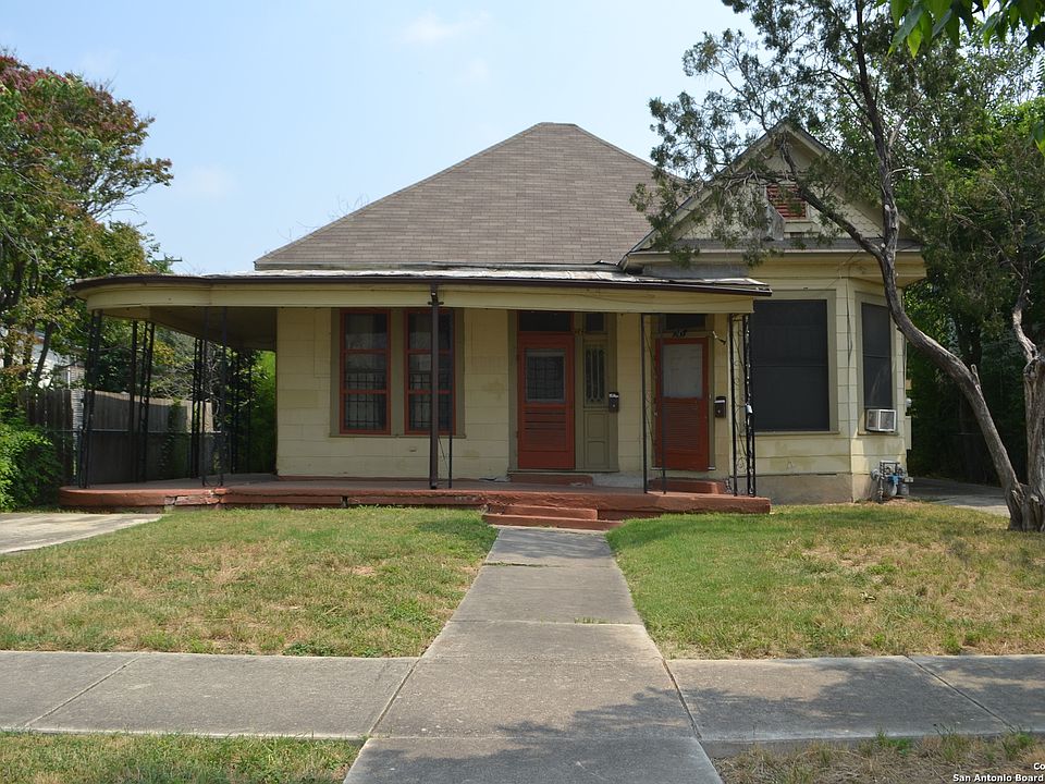 1st image of 245 CORNELL AVE
