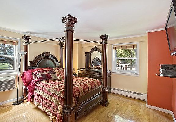 4th image of 122 Ashland Pl APT 3A