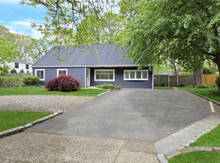 36 Matsunaye Dr, Medford, NY 11763