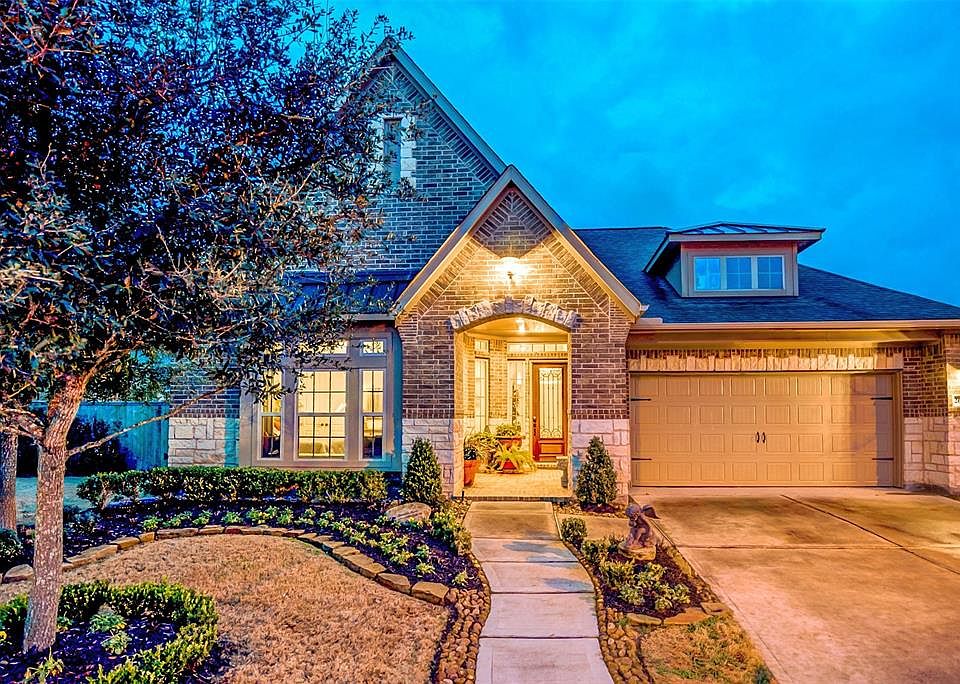 1st image of 26927 Carmel Falls Ln
