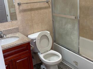 1214 N Broad St APT 405, Philadelphia, PA 19121