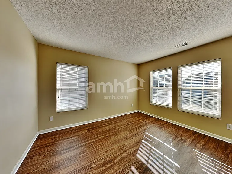 6005 Ricker Rd — Photo 20