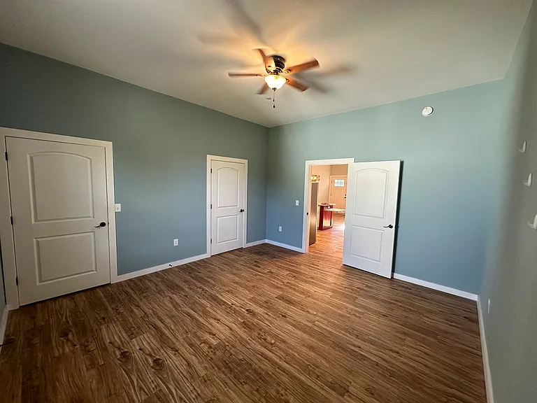 123 W Main St #A — Photo 11