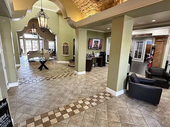 Information Center / Rentable Party Room