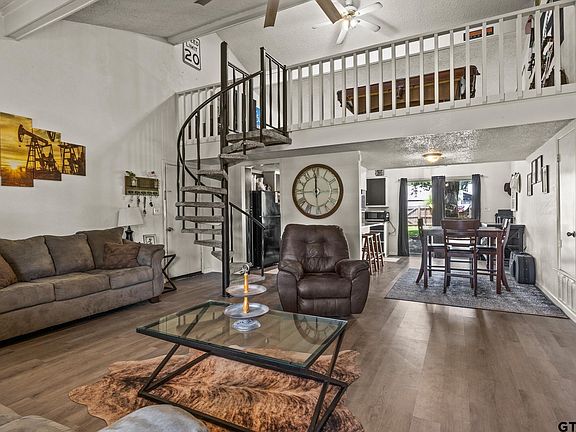 5th image of 409 Brookwood Dr