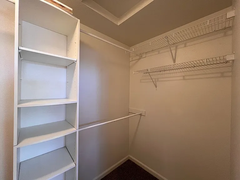 2628 Elizabeth Pkwy — Photo 28