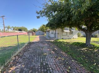 457 N F St, Exeter, CA 93221