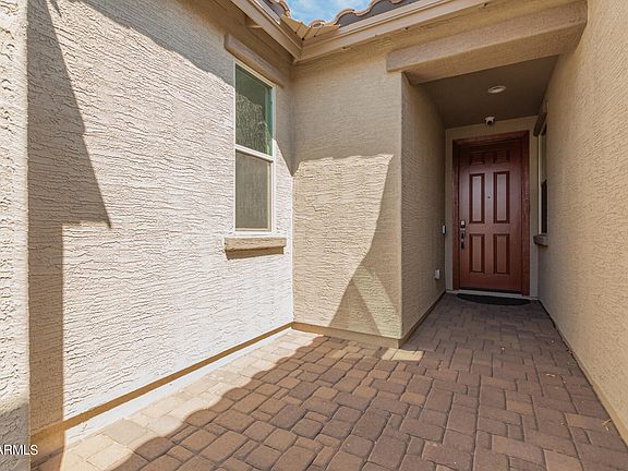 4th image of 17328 W LARKSPUR Drive