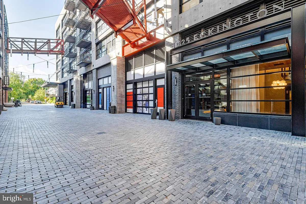 Building Photo - 1625 Eckington Pl NE #515