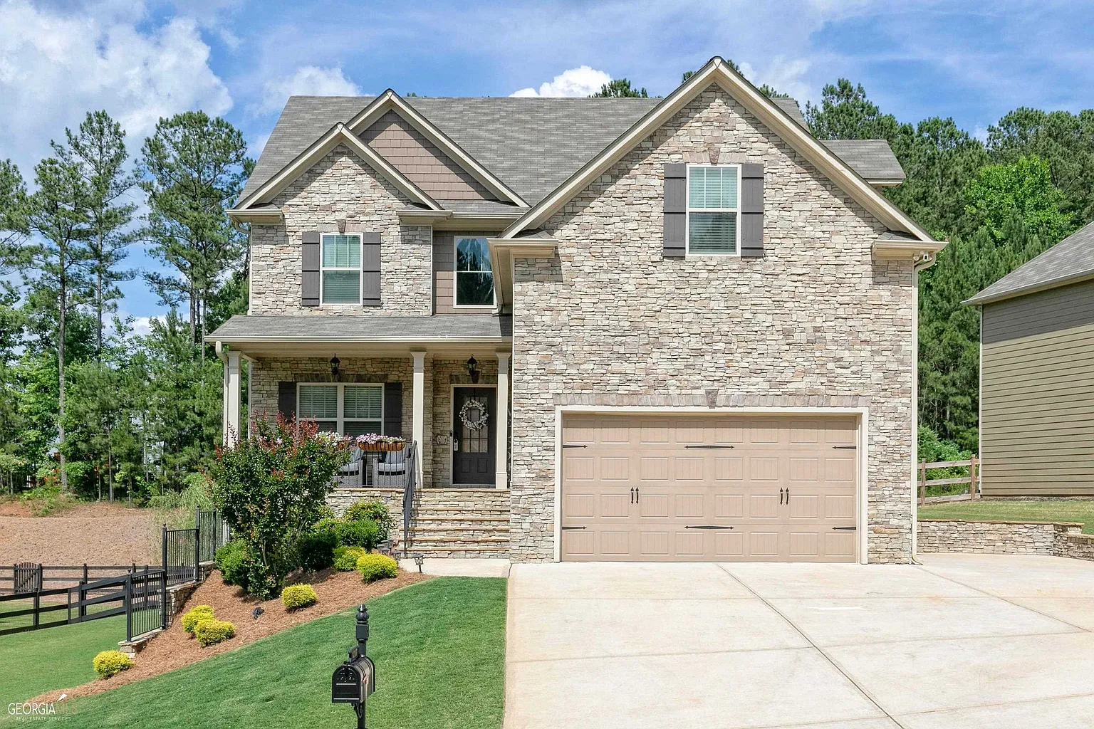 1207 Double Branches Ln photo 1