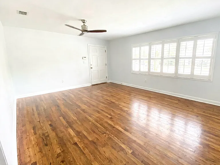 37 W Preston St — Photo 5