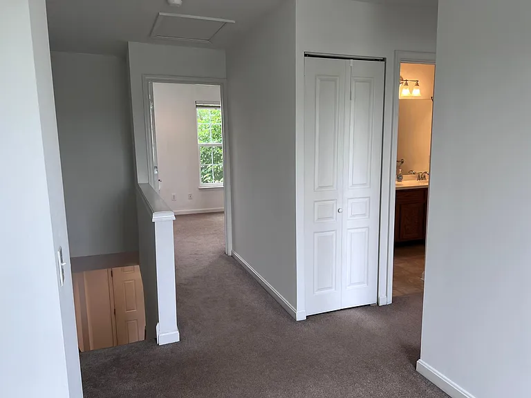 8388 Saylor Ct — Photo 5